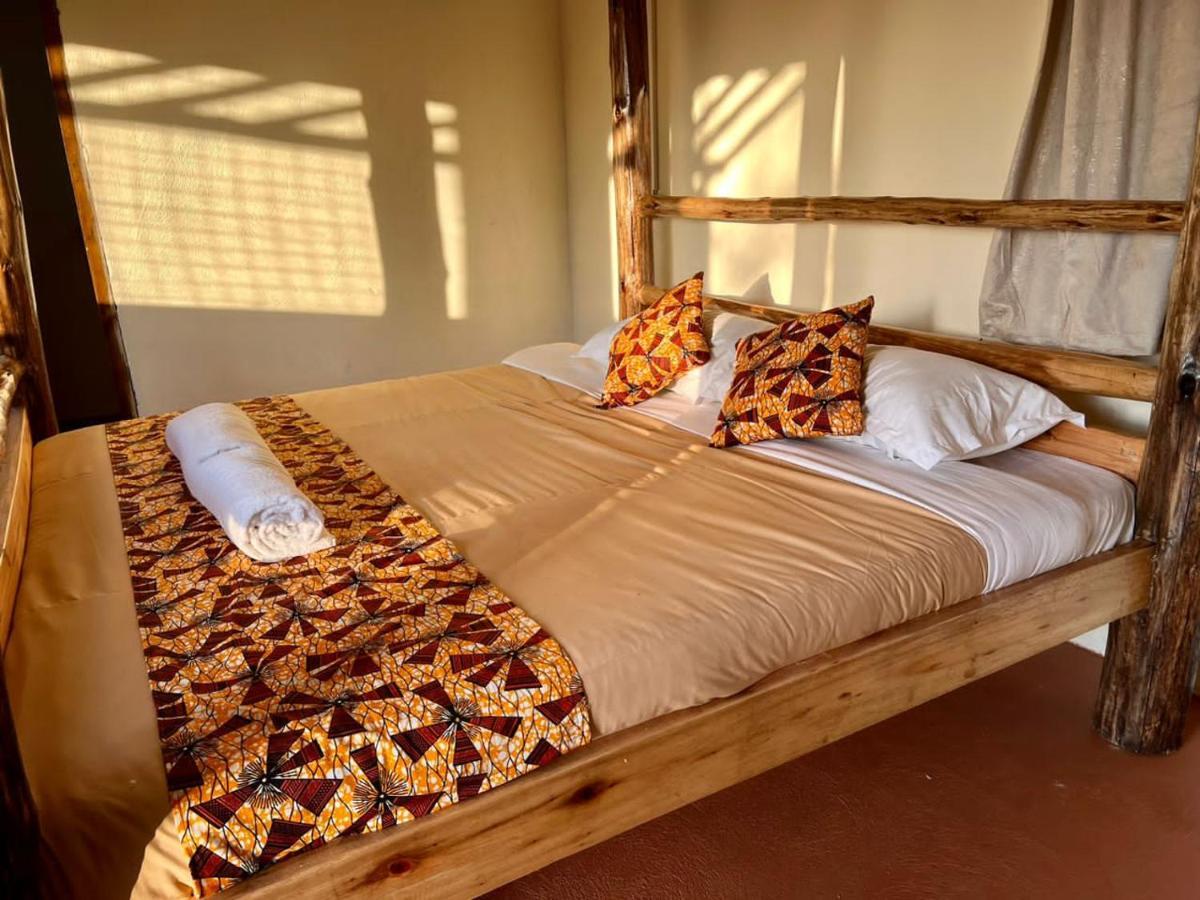Murchison Giraffe Camp Paraa Exteriör bild
