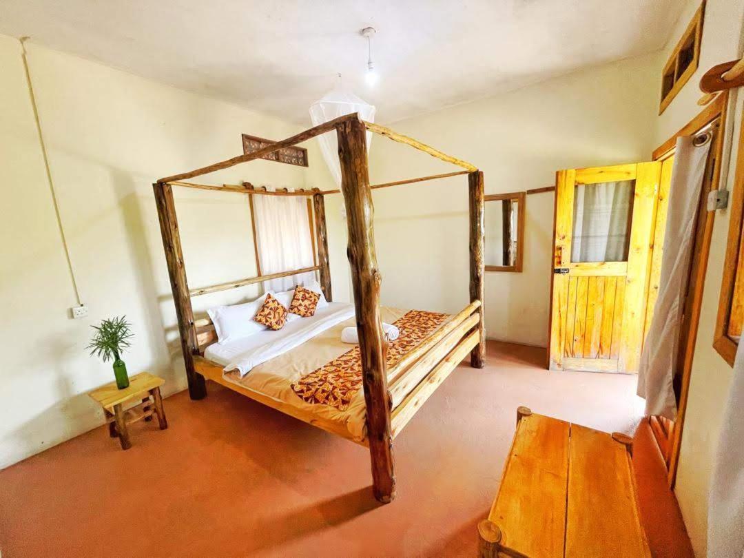 Murchison Giraffe Camp Paraa Exteriör bild